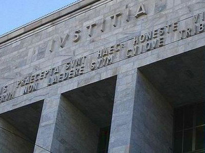 Facciata della Corte d'Appello di Milano