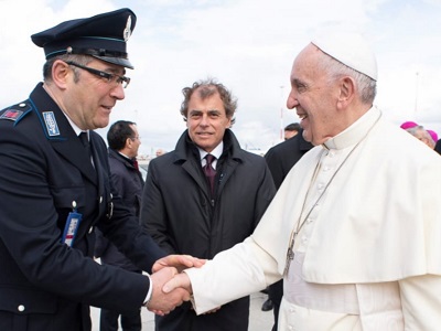 Polizia Penitenziaria in servizio all'aeroporto di Fiumicino con Papa Francesco