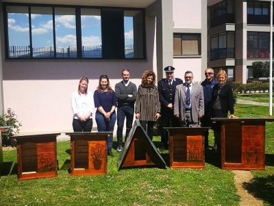 Carcere Spoleto, le cucce donate al canile realizzate dai detenuti (foto del Comune di Spoleto)