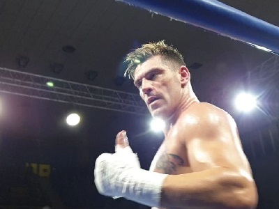 Clemente Russo sul ring di Lanciano