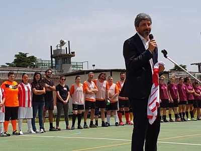 Roberto Fico a Rebibbia per l'apertura del triangolare "Siamo tutte calciatrici"