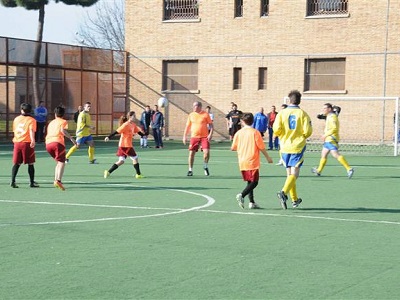 Un incontro di calcio disputato all'interno del carcere di Rebibbia