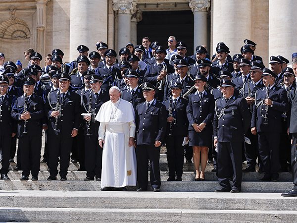 Udienza del Papa in piazza San Pietro