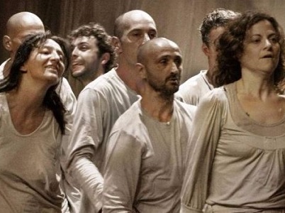 Teatro in carcere Michelina Capato Sartore 'Camerieri della vita'