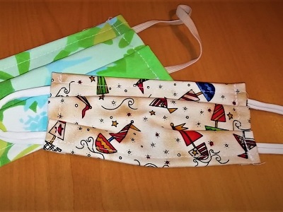 le mascherine realizzate dalle detenute nella sartoria di Rebibbia