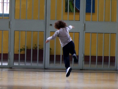 foto di bambino in carcere