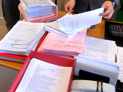 Esame delle carte di un'attività contabile