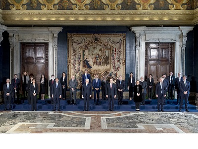 Foto di gruppo dei ministri del governo Draghi al Quirinale - 13 febbraio 2021