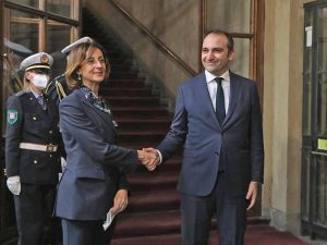La ministra Cartabia con il sindaco di Torino
