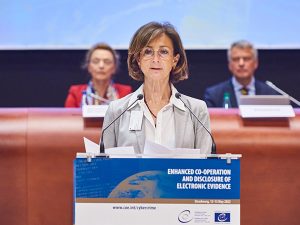 Strasburgo firma protocollo cybercrime