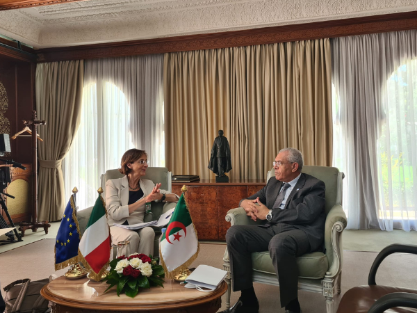 Bilaterale ministro algerino