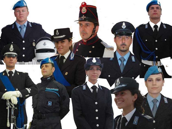 Uniformi Agenti di custodia e Polizia Penitenziaria