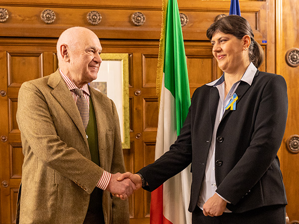 Il Ministro della giustizia, Carlo Nordio, e la Procuratrice europea, Laura Codruța Kövesi (foto Ministero della giustizia)
