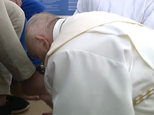 Il Papa all'Ipm Casal del Marmo per lavanda piedi (Foto: Vatican News)