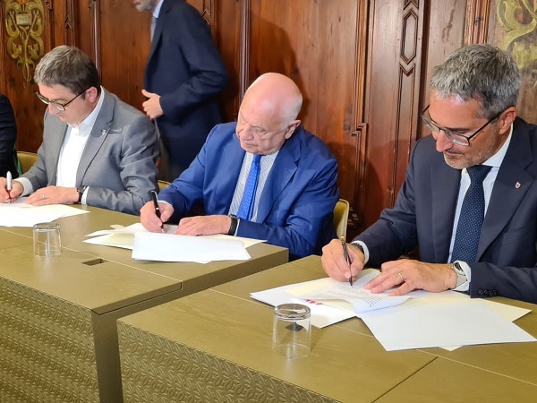 Nordio, Fugatti e Kompatscher firmano protocollo d'intesa per uffici giudiziari (credit Ministero della giustizia)