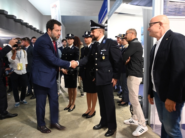 La Polizia Penitenziaria al 63° Salone Nautico di Genova