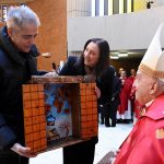 Papa Francesco apre la Porta Santa (Dicastero per la Comunicazione, Città del Vaticano)