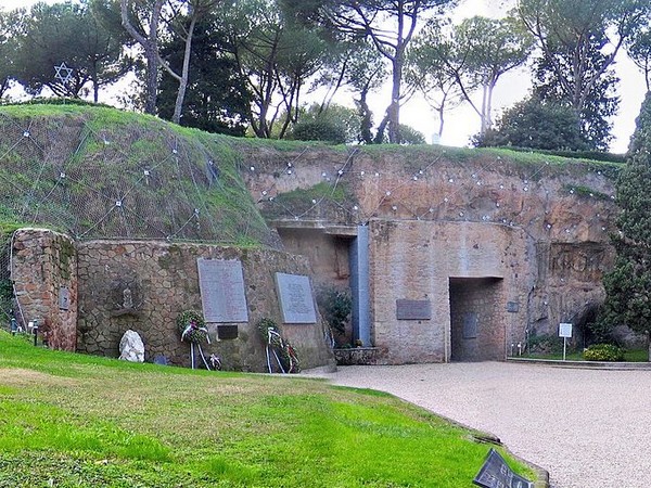 Roma, Fosse ardeatine (credit: https://www.fondazionememoriadeportazione.it)