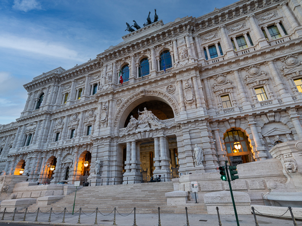 Cassazione, interpello posizione dirigenziale non generale