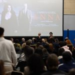 Monica Guerritore risponde alle domande dei ragazzi di Casal del Marmo