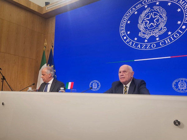 Nordio e Piantedosi in conferenza stampa a palazzo Chigi dopo il Cdm del 5 febbraio 2026. (Credit: Ministero della Giustizia)