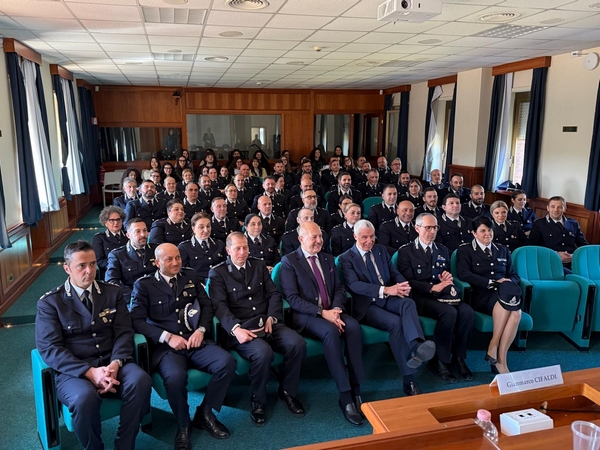 Lectio magistralis del prefetto Rizzi alla Scuola Piersanti Mattarella