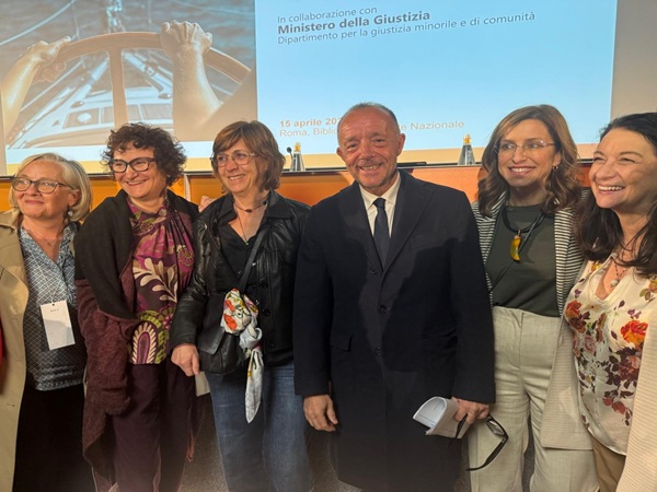 Sangermano e Operatrici USSM