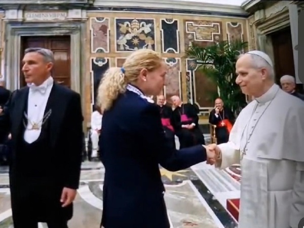 Primo dirigente delle Fiamme azzurre, Irene Marotta in udienza da Papa Leone XIV - 9 aprile 2026 (foto del Ministero della Giustizia)