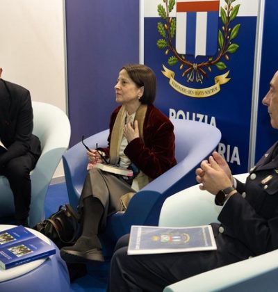Al Salone del libro, presentazione dell'opera sui Caduti del Corpo
