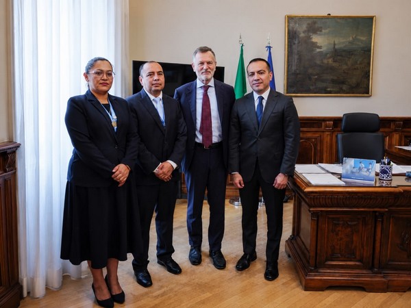 Alberto Balboni con Ponce Aceituno, omologo messicano - Roma, 11 giugno 2026 (foto Ministero della Giustizia)