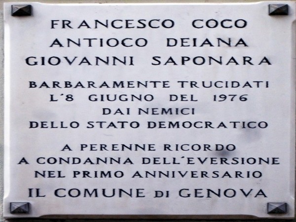 Targa del Comune di Genova per Coco,Dejana e Saponara (credit: Comune di Genova