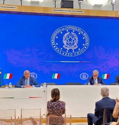 Nordio in conferenza stampa a Palazzo Chigi 23 luglio 2026 (foto Ministero della giustizia)