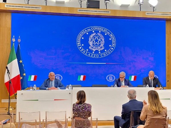 Nordio in conferenza stampa a Palazzo Chigi 23 luglio 2026 (foto Ministero della giustizia)