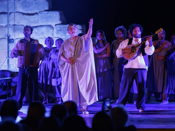 "Le Supplici", Tindari Festival, 23 luglio, adattamento di Moni Ovadia
