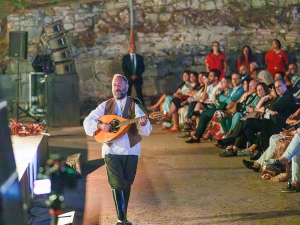 "Le Supplici", Tindari Festival, 23 luglio, adattamento di Moni Ovadia