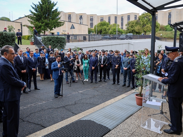 Intitolata al Gen. Enrico Ragosa la sede del GOM