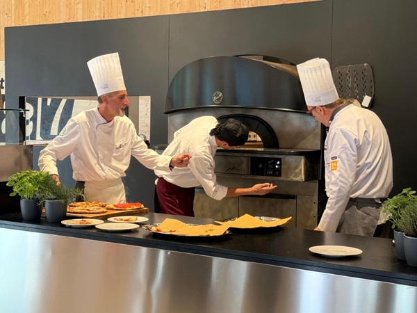 Cuochi del ristorante 'Tavolo 27'